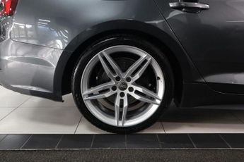 AUDI A5 2.0 TFSI 40 S line Sportback 5dr Petrol S Tronic Euro 6 (s/s) (1