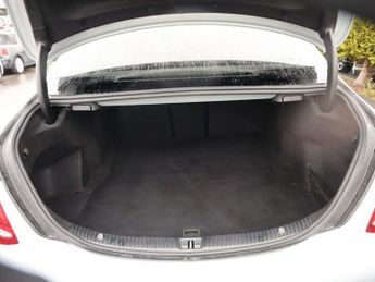 MERCEDES-BENZ C-CLASS 2.1 C220d Sport (Premium Plus) Saloon 4dr Diesel G-Tronic+ Euro 