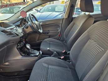 FORD FIESTA AUTOMATIC 1.6 Zetec Hatchback 5dr Petrol Powershift Euro 5 (105 
