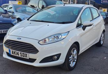 FORD FIESTA AUTOMATIC 1.6 Zetec Hatchback 5dr Petrol Powershift Euro 5 (105 