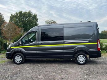 FORD TRANSIT E-Transit 350 Trend Welfare Unit