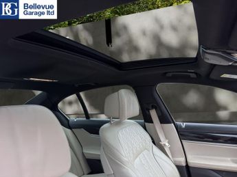 BMW 7 SERIES 3.0 740d M Sport Saloon 4dr Diesel Auto xDrive Euro 6 (s/s) (320