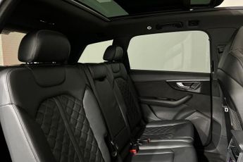 AUDI Q7 3.0 TDI V6 50 Black Edition SUV 5dr Diesel Tiptronic quattro Eur