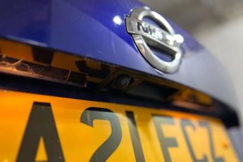 NISSAN JUKE 1.0 DIG-T N-Connecta SUV 5dr Petrol DCT Auto Euro 6 (s/s) (114 p
