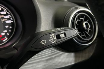 AUDI Q2 2.0 TFSI Edition 1 SUV 5dr Petrol S Tronic quattro Euro 6 (s/s) 