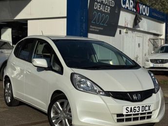 Honda Jazz 1.4 i-VTEC ES Plus Hatchback 5dr Petrol CVT Euro 5 (99 ps)