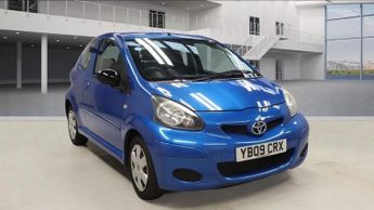 Toyota AYGO 1.0 VVT-i Blue Hatchback 3dr Petrol Manual Euro 4 (67 bhp)