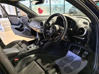 AUDI A3 1.5 TFSI CoD Black Edition Saloon 4dr Petrol S Tronic Euro 6 (s/
