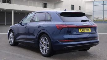 AUDI E-TRON 55 Launch Edition SUV 5dr Electric Auto quattro 95kWh (408 ps) £