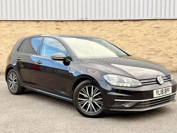 Volkswagen Golf 1.5 TSI EVO BlueMotion Tech SE Nav Hatchback 5dr Petrol DSG Euro