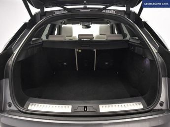 LAND ROVER RANGE ROVER VELAR 2.0 D240 R-Dynamic HSE SUV 5dr Diesel Auto 4WD Euro 6 (s/s) (240