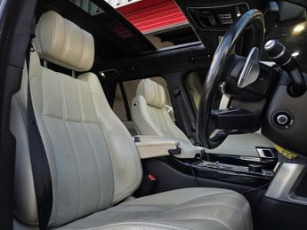 LAND ROVER RANGE ROVER 4.4 SD V8 Autobiography SUV 5dr Diesel Auto 4WD Euro 6 (s/s) (33