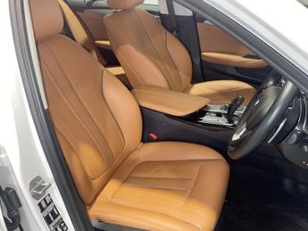 BMW 5 SERIES 2.0 520d MHT SE Saloon 4dr Diesel Hybrid Steptronic xDrive Euro 