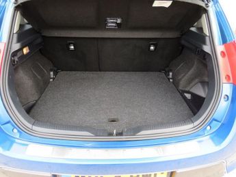 TOYOTA AURIS 1.8 VVT-h Excel Hatchback 5dr Petrol Hybrid CVT Euro 5 (s/s) (13