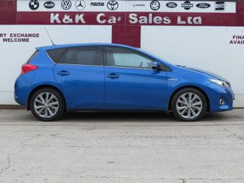 TOYOTA AURIS 1.8 VVT-h Excel Hatchback 5dr Petrol Hybrid CVT Euro 5 (s/s) (13