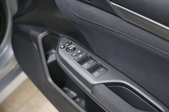 HONDA CIVIC 1.0 VTEC Turbo SR Hatchback 5dr Petrol CVT Euro 6 (s/s) (126 ps)