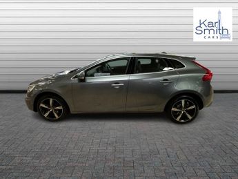 VOLVO V40 2.0 T3 GPF R-Design Hatchback 5dr Petrol Manual Euro 6 (s/s) (15