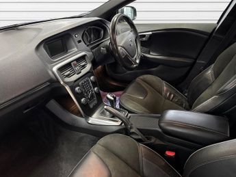 VOLVO V40 2.0 T3 GPF R-Design Hatchback 5dr Petrol Manual Euro 6 (s/s) (15