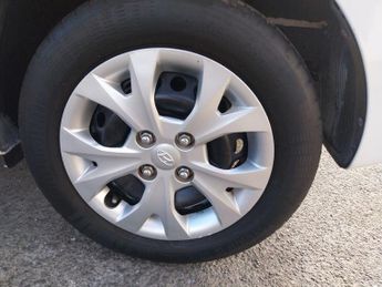 HYUNDAI I10 1.2 SE Hatchback 5dr Petrol Auto Euro 5 (87 ps)