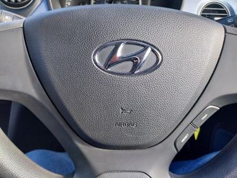 HYUNDAI I10 1.2 SE Hatchback 5dr Petrol Auto Euro 5 (87 ps)