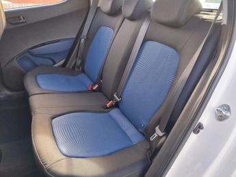 HYUNDAI I10 1.2 SE Hatchback 5dr Petrol Auto Euro 5 (87 ps)