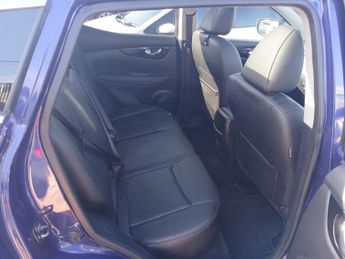 NISSAN QASHQAI 1.2 DIG-T Tekna SUV 5dr Petrol XTRON 2WD Euro 6 (s/s) (115 ps)
