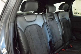 AUDI Q7 3.0 TDI V6 45 S line SUV 5dr Diesel Tiptronic quattro Euro 6 (s/