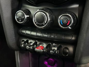 MINI HATCH 1.5 Cooper Classic Hatchback 3dr Petrol Manual Euro 6 (s/s) (136