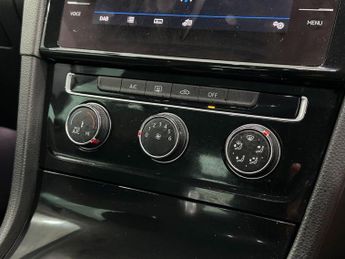 VOLKSWAGEN GOLF 1.6 TDI GT Hatchback 5dr Diesel DSG Euro 6 (s/s) (115 ps)