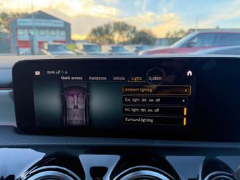 MERCEDES-BENZ CLA 1.3 CLA180 AMG Line (Premium) Coupe 4dr Petrol 7G-DCT-1 OWNER FR