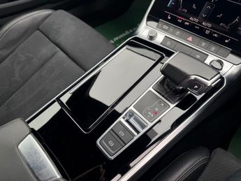 AUDI A6 SALOON 2.0 TFSI 40 Black Edition Saloon 4dr Petrol S Tronic Euro 6-1 OW