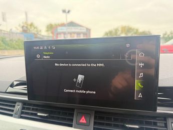 AUDI A4 AVANT 2.0 TDI 35 S line Estate 5dr Diesel S Tronic Euro 6-1 OWNER FROM