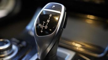 BMW 5 SERIES 2.0 520d M Sport Saloon 4dr Diesel Auto Euro 5 (s/s) (184 ps)