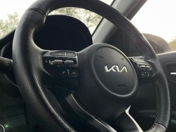 KIA STONIC 1.0 T-GDi MHEV GT-Line S SUV 5dr Petrol Hybrid DCT Euro 6 (s/s) 