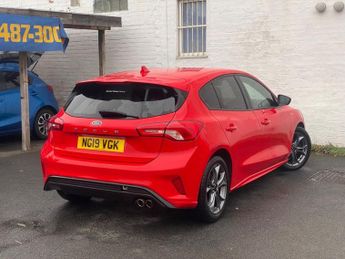 FORD FOCUS 1.0T EcoBoost ST-Line Hatchback 5dr Petrol Manual Euro 6 (s/s) (
