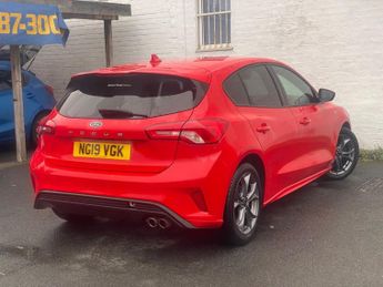 FORD FOCUS 1.0T EcoBoost ST-Line Hatchback 5dr Petrol Manual Euro 6 (s/s) (