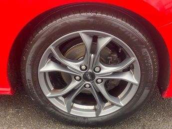 FORD FOCUS 1.0T EcoBoost ST-Line Hatchback 5dr Petrol Manual Euro 6 (s/s) (