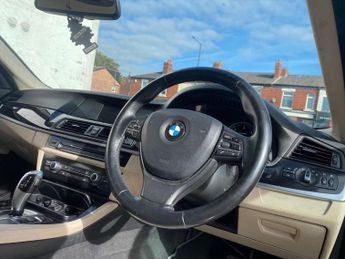 BMW 5 SERIES 2.0 520d SE Touring 5dr Diesel Auto Euro 5 (s/s) (184 ps)