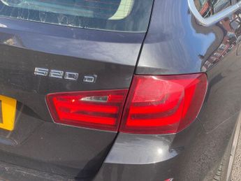 BMW 5 SERIES 2.0 520d SE Touring 5dr Diesel Auto Euro 5 (s/s) (184 ps)