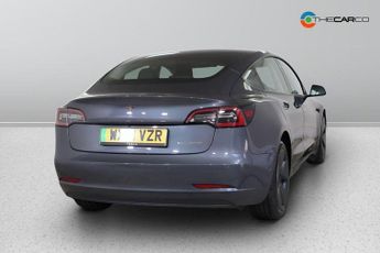 TESLA Model 3 (Dual Motor) Long Range Auto 4WDE 4dr