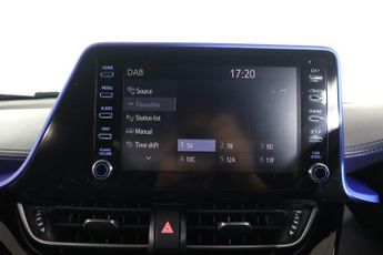 TOYOTA C-HR 1.8 VVT-h Dynamic CVT Euro 6 (s/s) 5dr