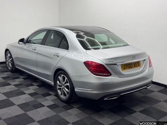 MERCEDES-BENZ C-CLASS C-CLASS 2.0 C200 Sport (Premium) Saloon 4dr Petrol G-Tronic+ Eur