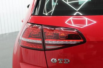 VOLKSWAGEN GOLF 2.0 TDI BlueMotion Tech GTD Hatchback 5dr Diesel DSG Euro 6 (s/s