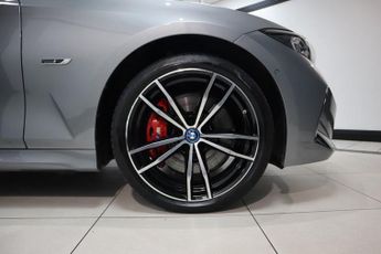 BMW 3 SERIES 2.0 330e 12kWh M Sport Touring 5dr Petrol Plug-in Hybrid Auto Eu