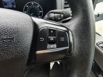 FORD TRANSIT 2.0 350 EcoBlue Leader Luton 2dr Diesel Manual RWD L3 Euro 6 (s/