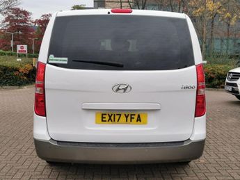 HYUNDAI i800 2.5 CRDi SE MPV 5dr Diesel Manual Euro 6 (136 ps)