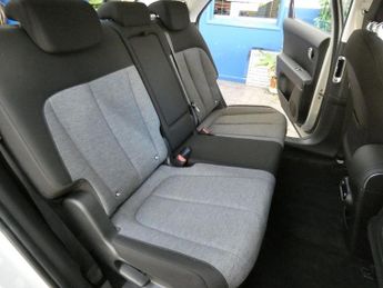 HYUNDAI IONIQ 5 73kWh Premium Hatchback 5dr Electric Auto (217 ps)