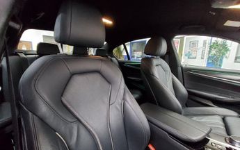 BMW 5 SERIES 2.0 520d MHT M Sport Saloon 4dr Diesel Hybrid Steptronic Euro 6 