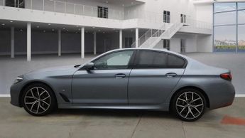 BMW 5 SERIES 2.0 520d MHT M Sport Saloon 4dr Diesel Hybrid Steptronic Euro 6 