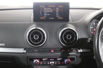 AUDI A3 2.0 TDI S line Hatchback 3dr Diesel S Tronic quattro Euro 6 (s/s